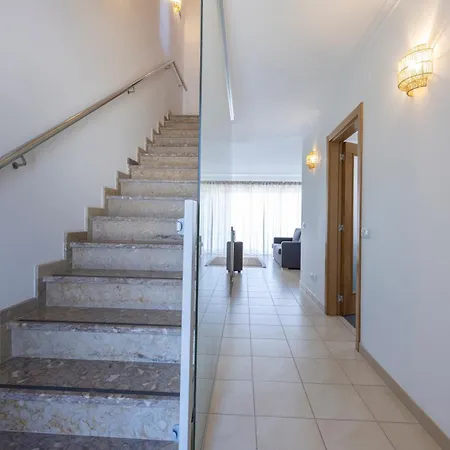 Villa Louisa * Carvoeiro (Lagoa)